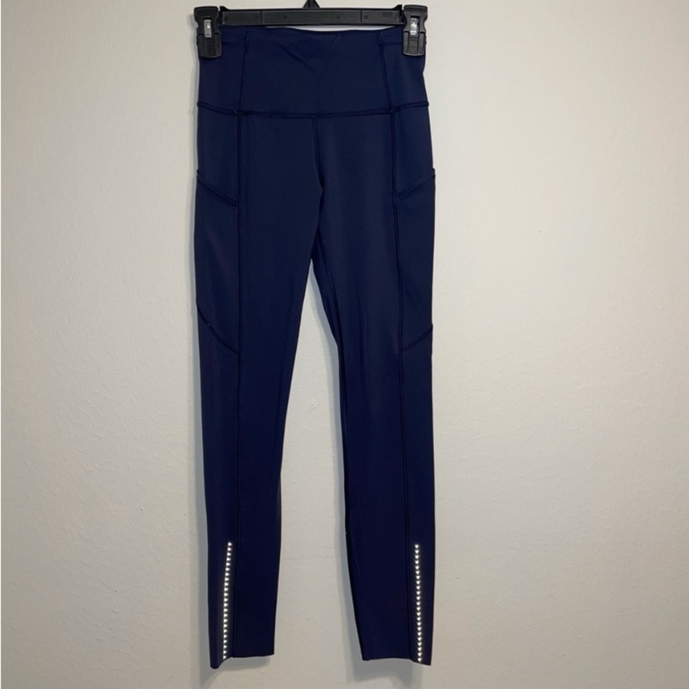 Lululemon Fast & Free 7/8 Tight II Nulux 25” Leggings Navy size 4